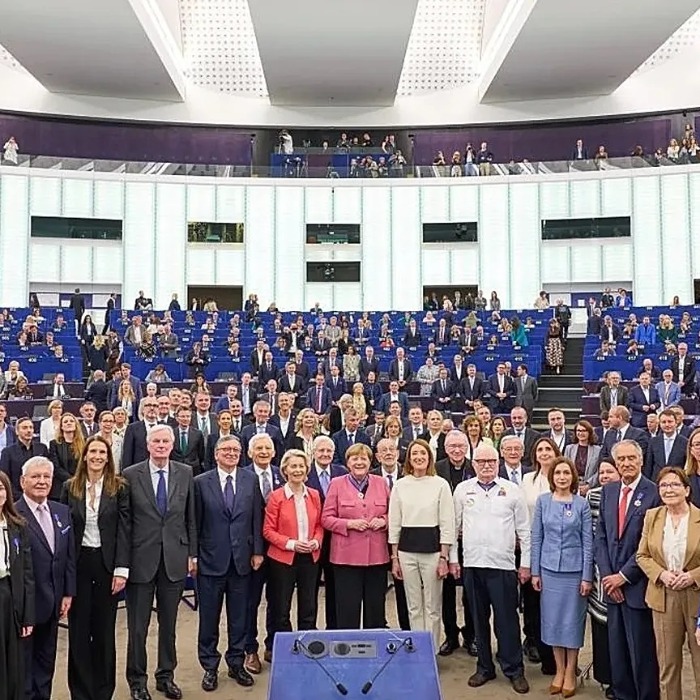 Átadták az Európai Érdemrend első kitüntetéseit